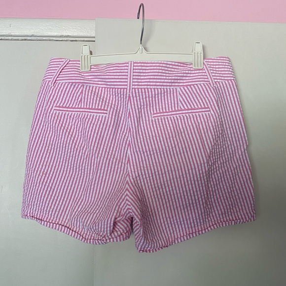 J. Crew pink seersucker shorts sz 4 - Picture 2 of 4
